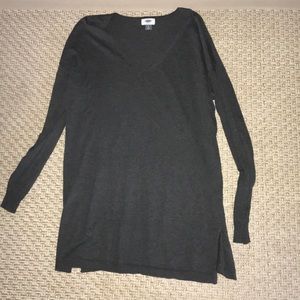 Gray long sleeve sweater